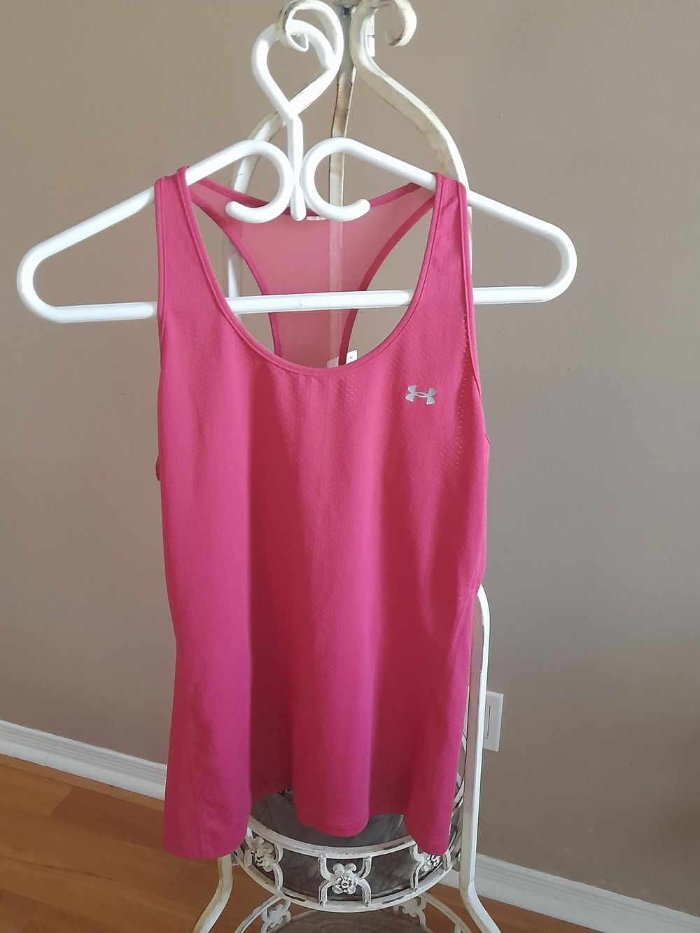 Under Armour Women’s Pink Racerback Training Tank - Picture 3 of 6
